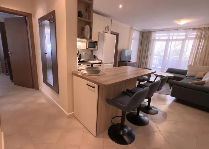 Summer Mood, Forest Feeling In 公寓 *